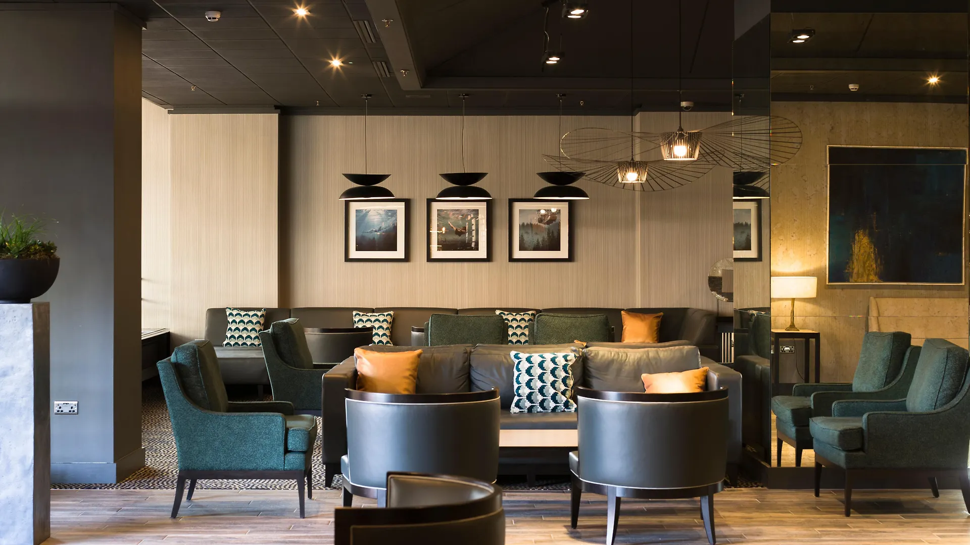 Crowne Plaza Harrogate By Ihg Hotel 4*,