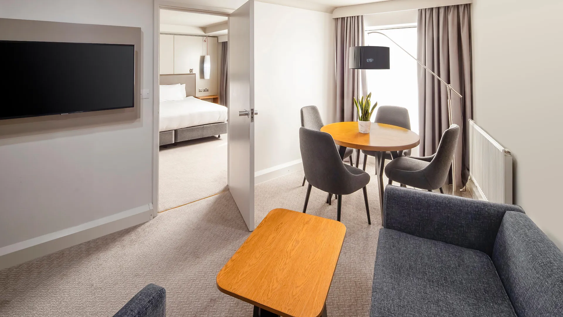 Crowne Plaza Harrogate By Ihg Hotel