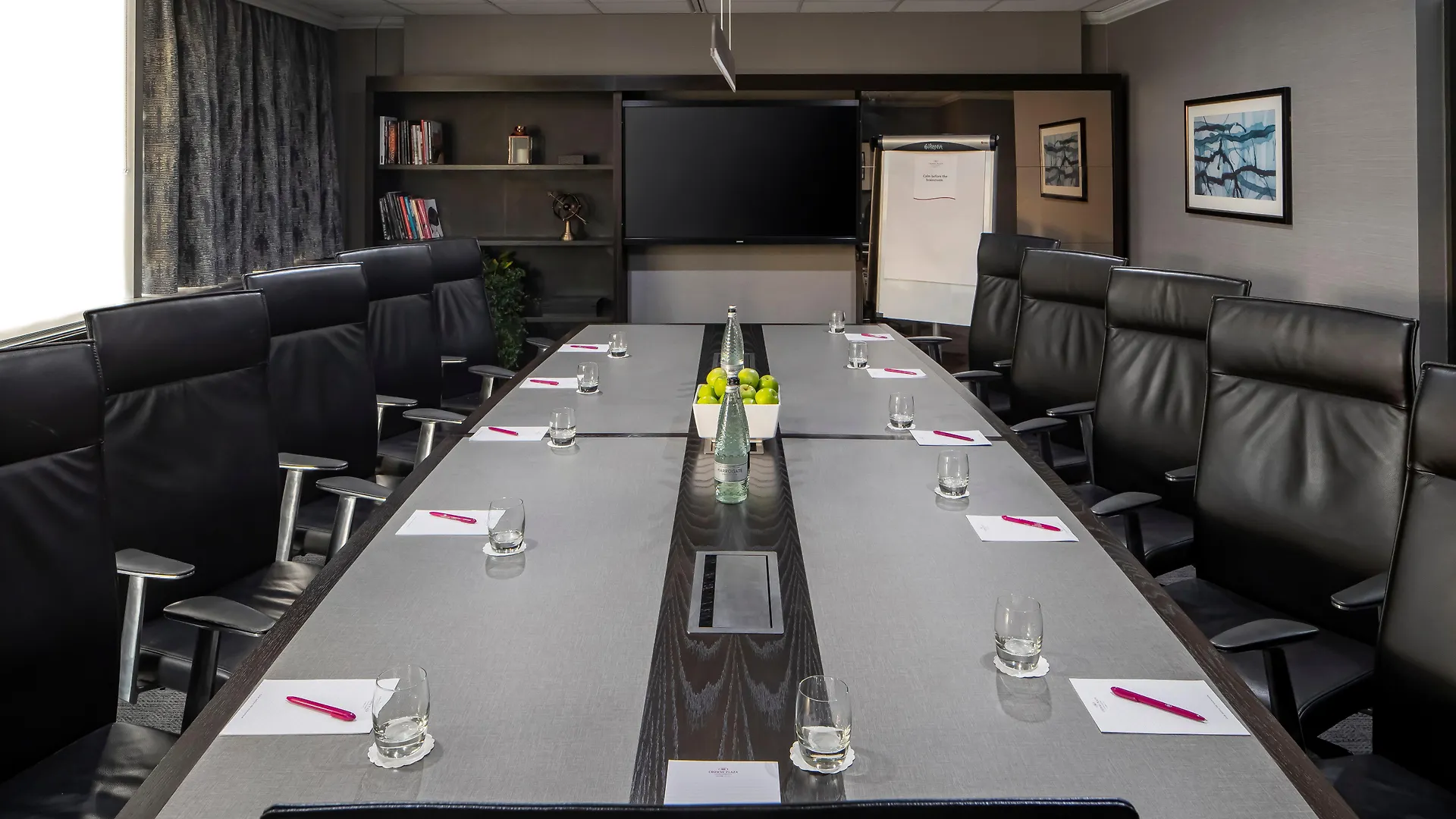 Crowne Plaza Harrogate By Ihg Hotel