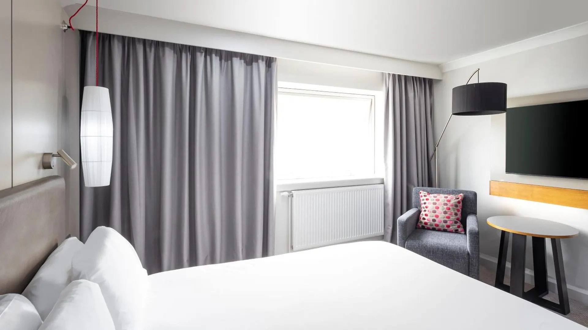 Crowne Plaza Harrogate By Ihg Hotel 4*,