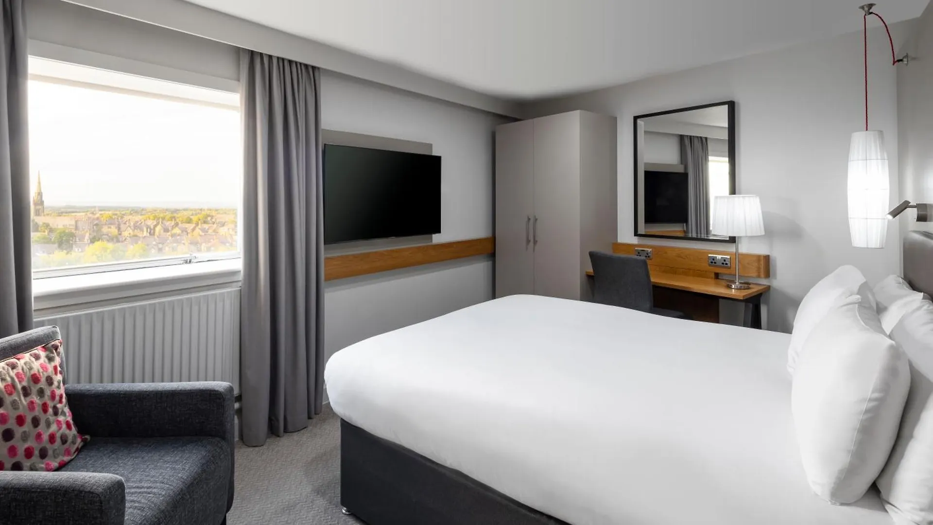 Crowne Plaza Harrogate By Ihg Hotel