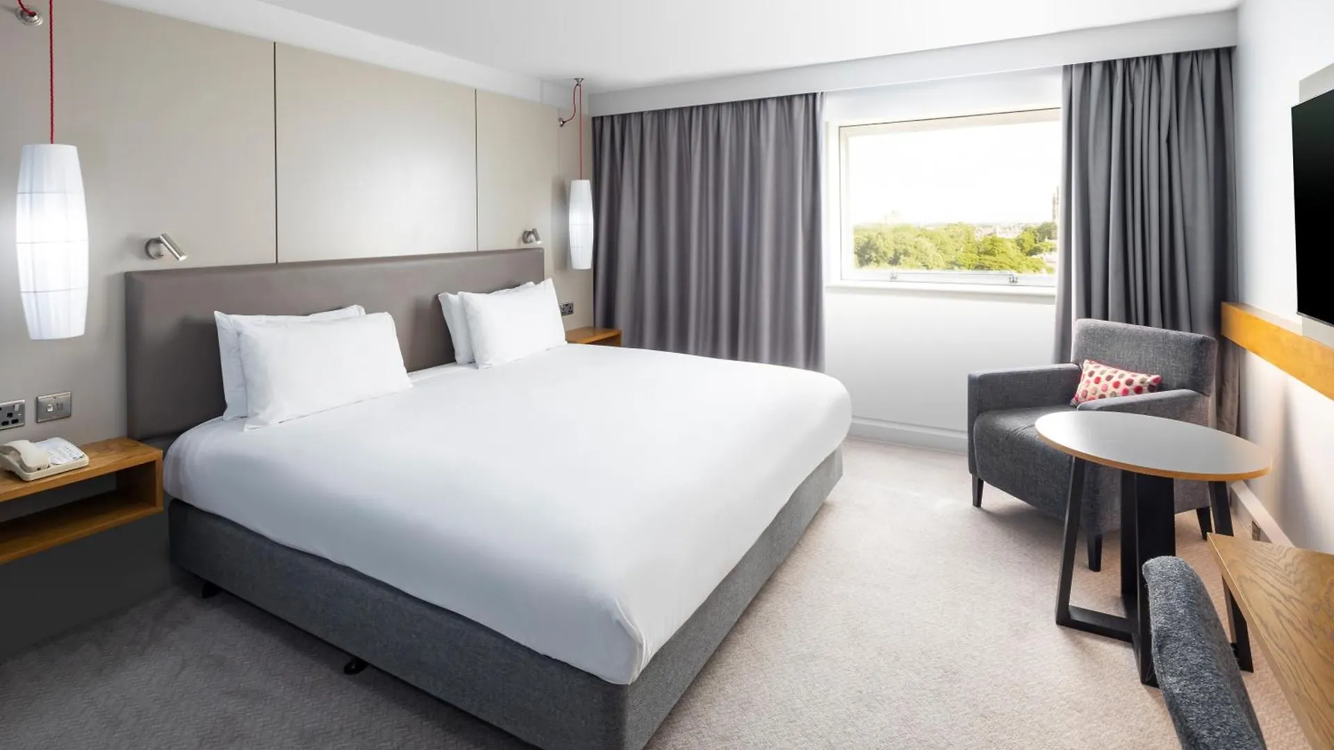 Crowne Plaza Harrogate By Ihg Hotel
