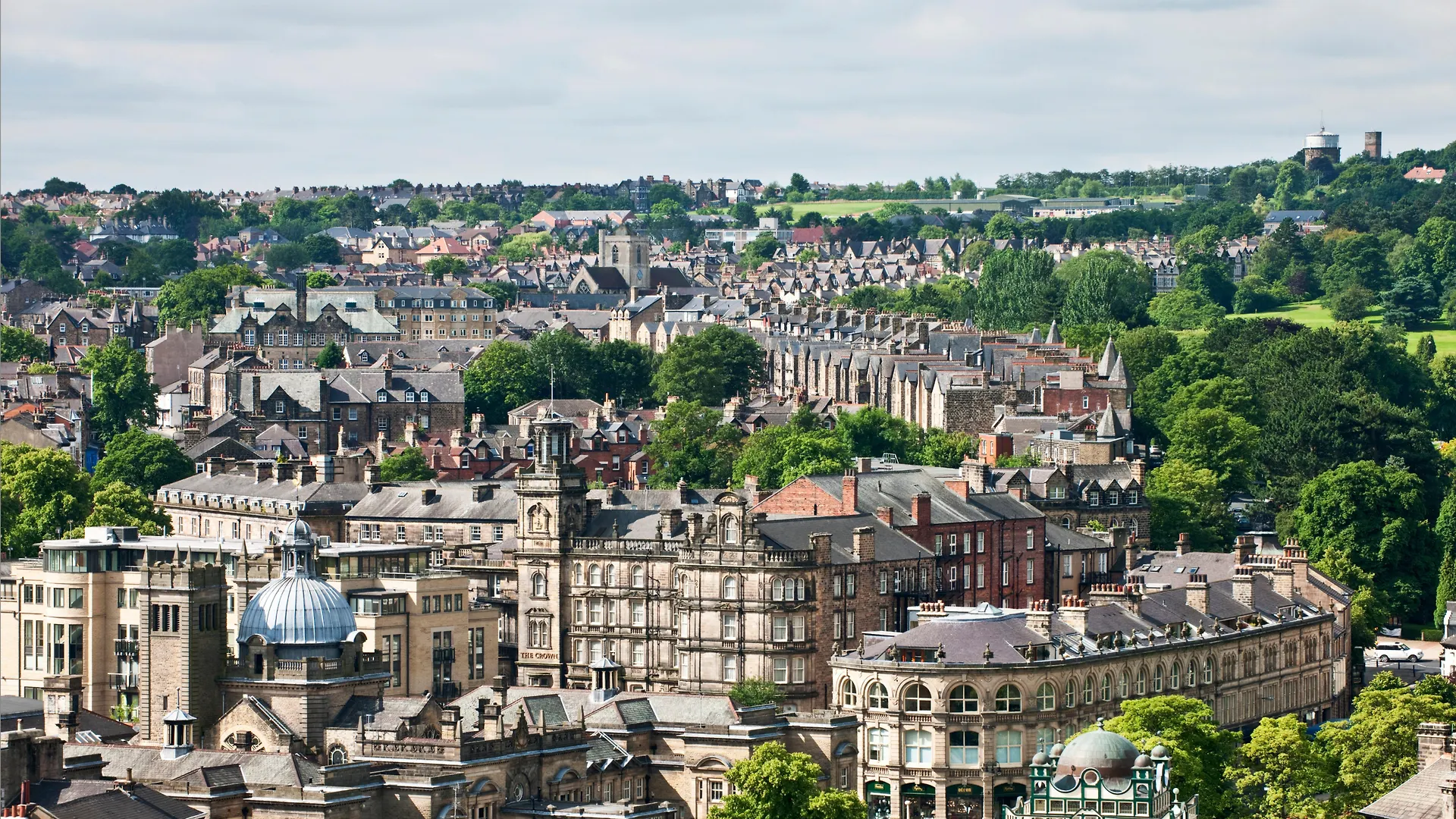 Crowne Plaza Harrogate By Ihg Hotel 4*,