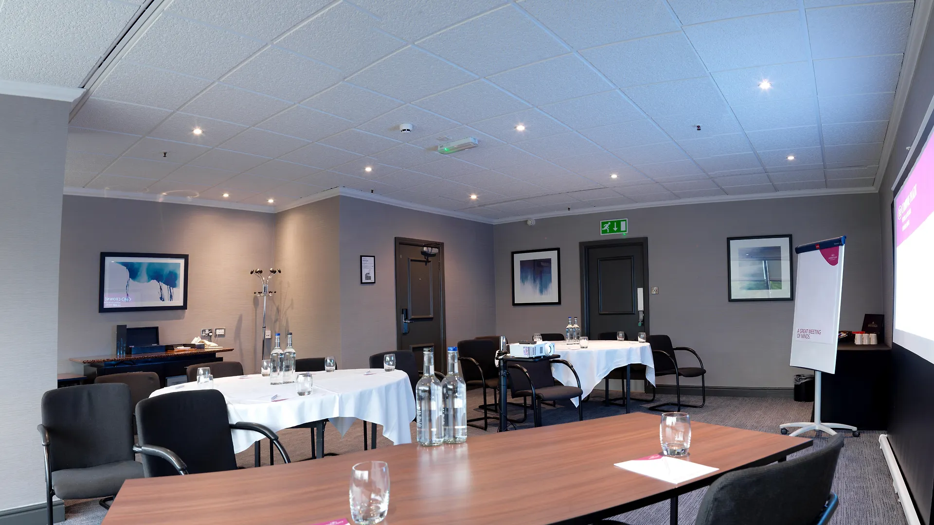 Crowne Plaza Harrogate By Ihg Hotel